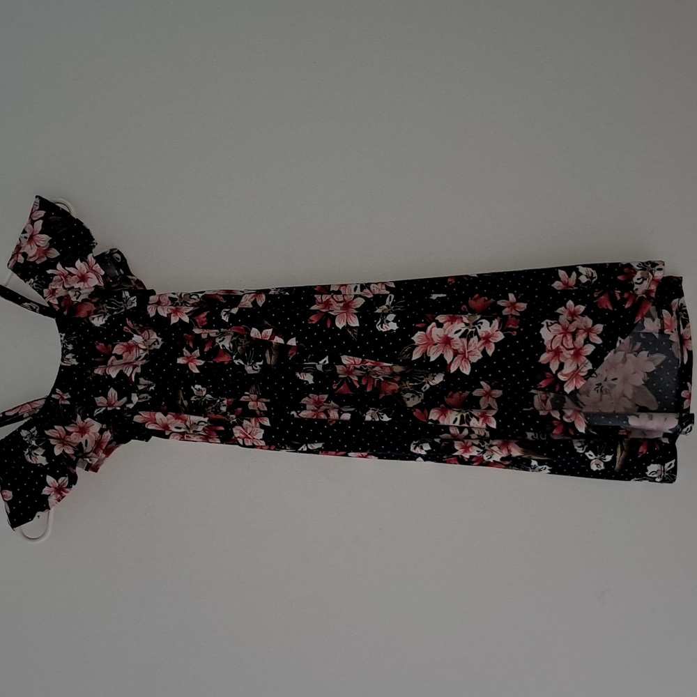 1st Kiss Girls Dress. Size 7/8. Blue‎ with flowers.